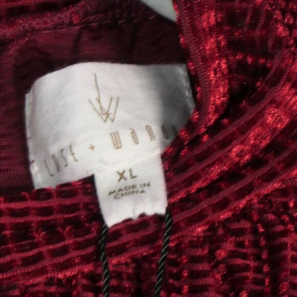 NEW Lost Wander Sweater Women XL Red Stretch Velvet Velour Textured Mock Top - Picture 7 of 9